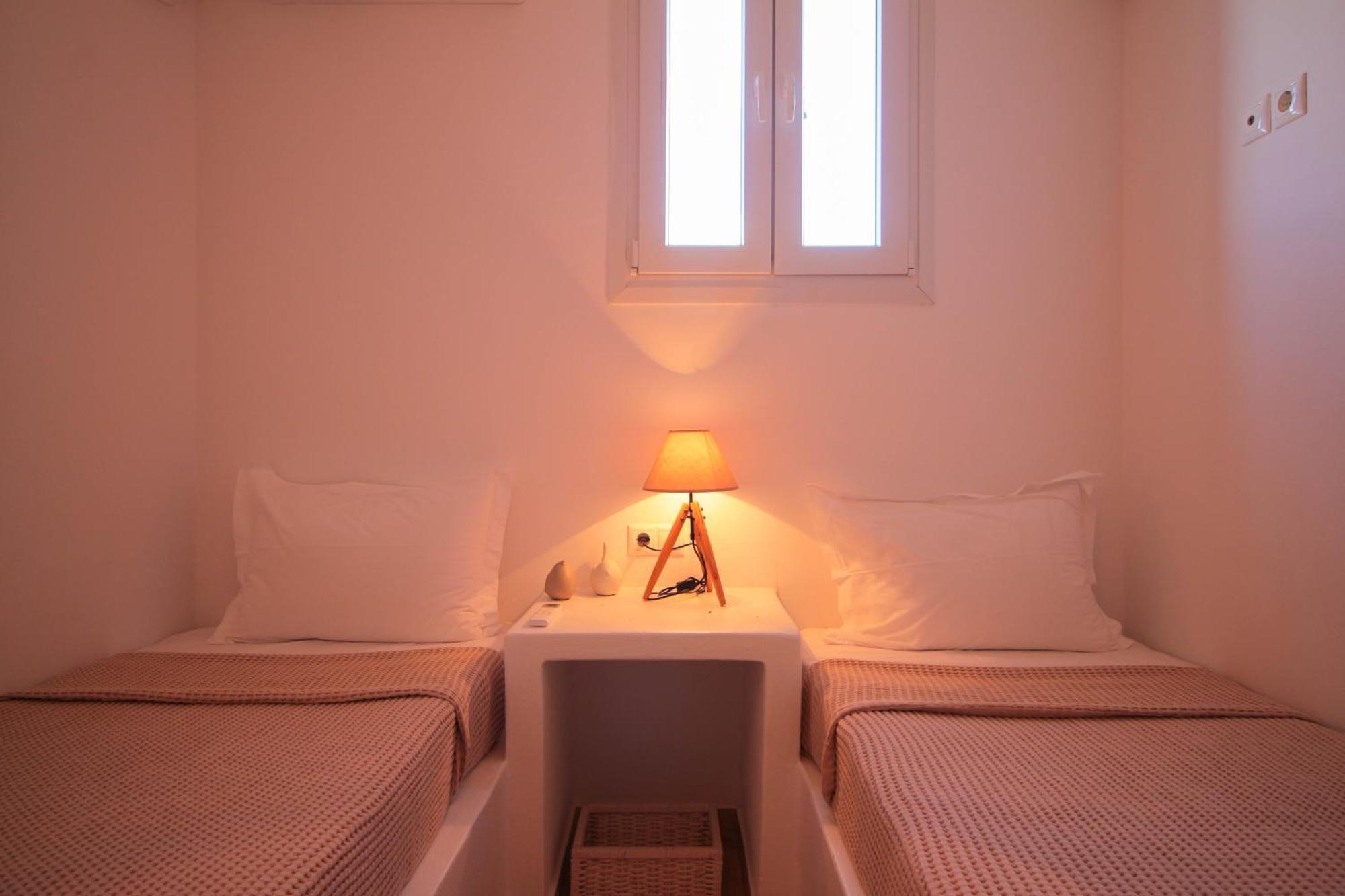 Iliopetra Residence Agios Romanos Eksteriør bilde